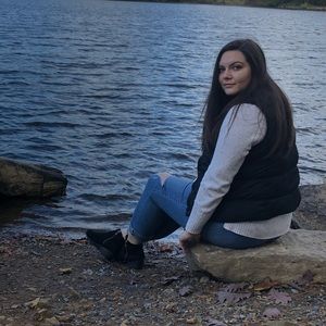 Meet your Posher, Brianna